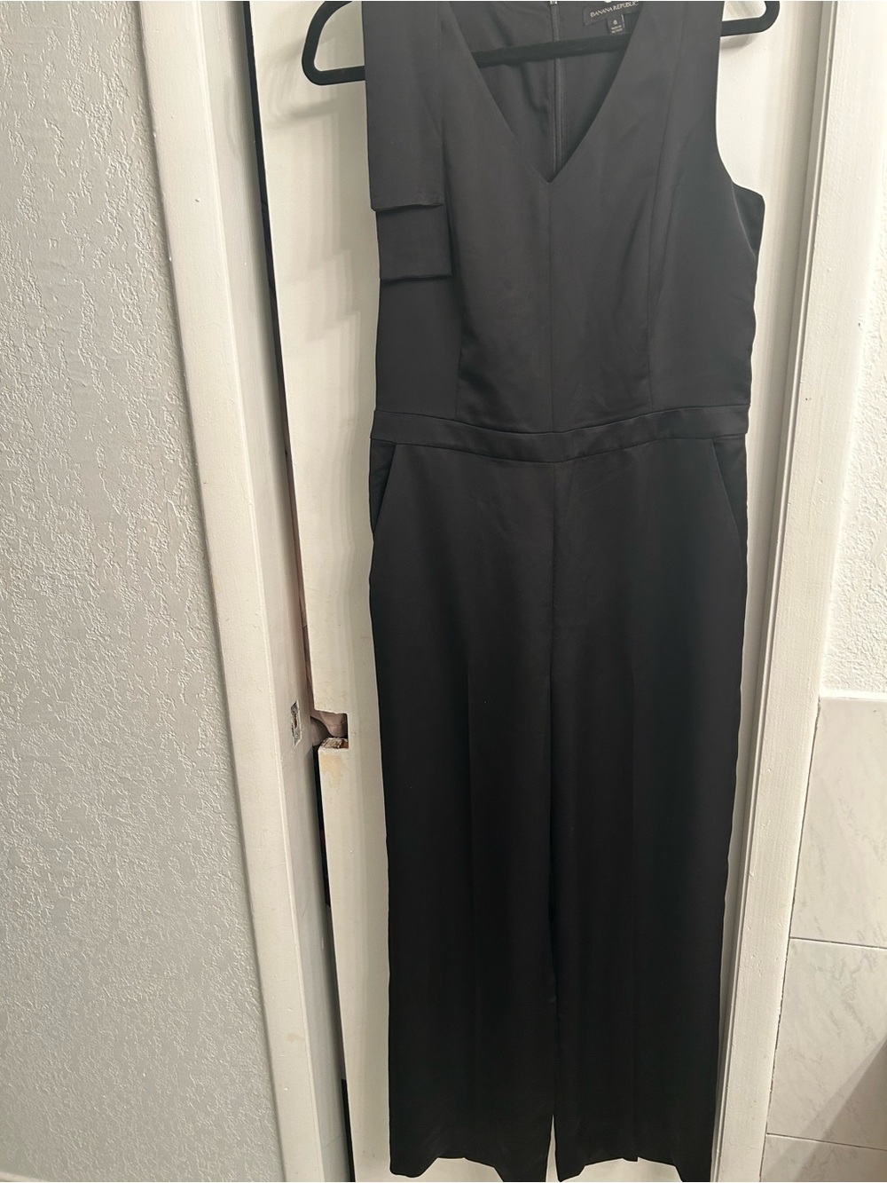 Banana Republic Black V-Neck Sleeveless Jumpsuit